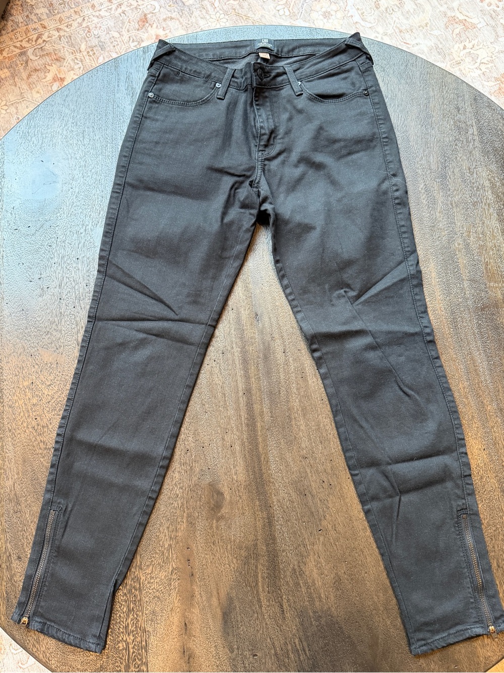 Just Black Women's Black Skinny Jeans with Ankle Zips